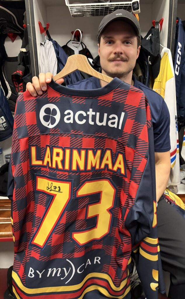 Maillots Cabane à sucre signés - Larinmaa
